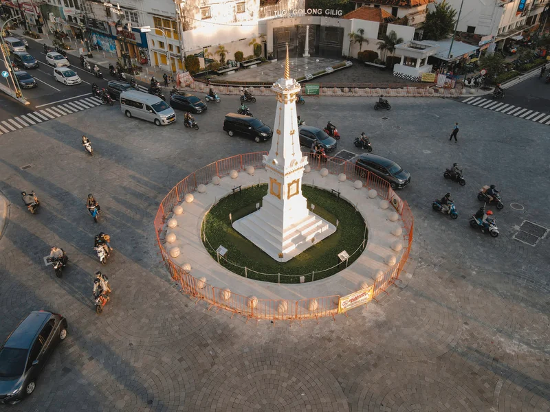 Tugu Yogyakarta dilihat dari udara